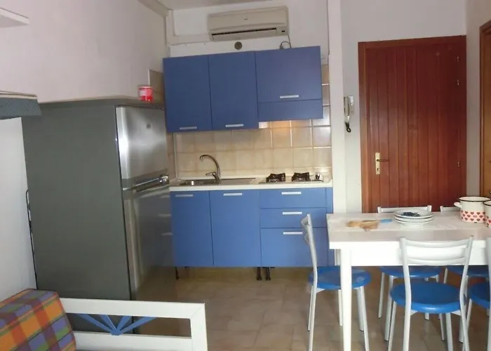 Beachside Tranquility In Our Flat In Lägenhet Bibione